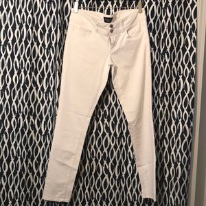 American Eagle White stretch jegging